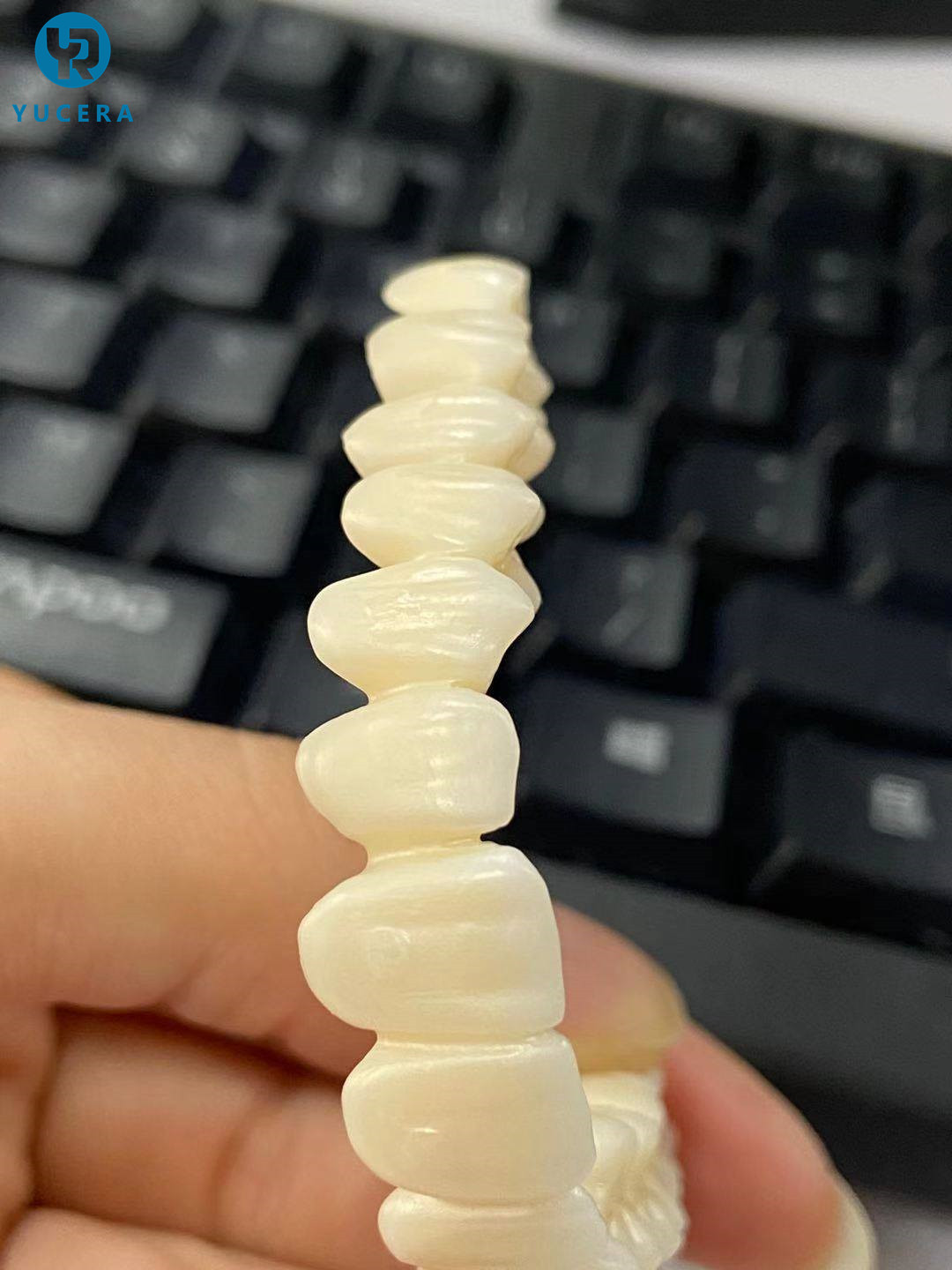 Wholesale Yucera High Translucent Dental Zirconia Block Flexural